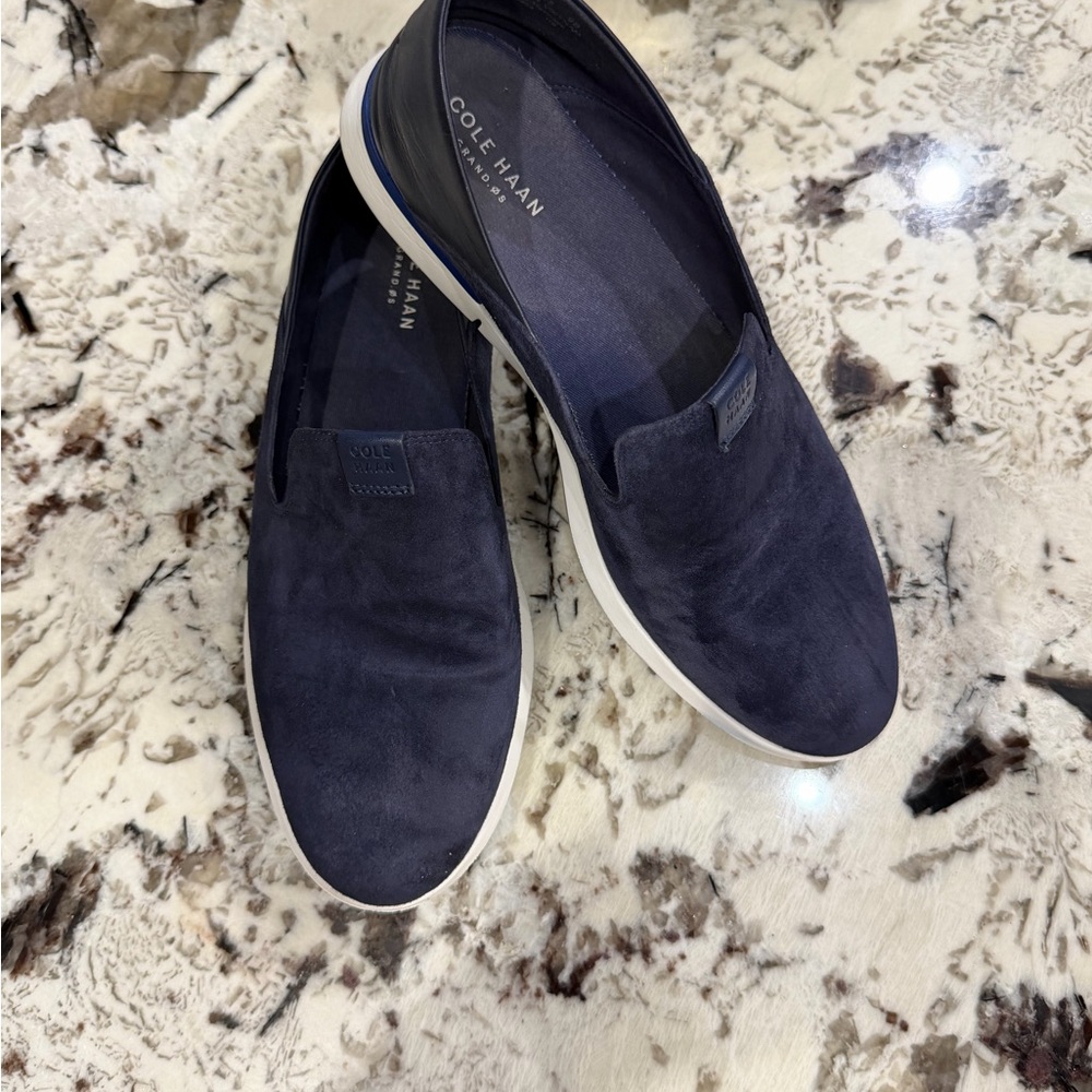 Cole Haan Women Grand OS Dark Blue Suede/Leather Slip-Ons so comfortable
